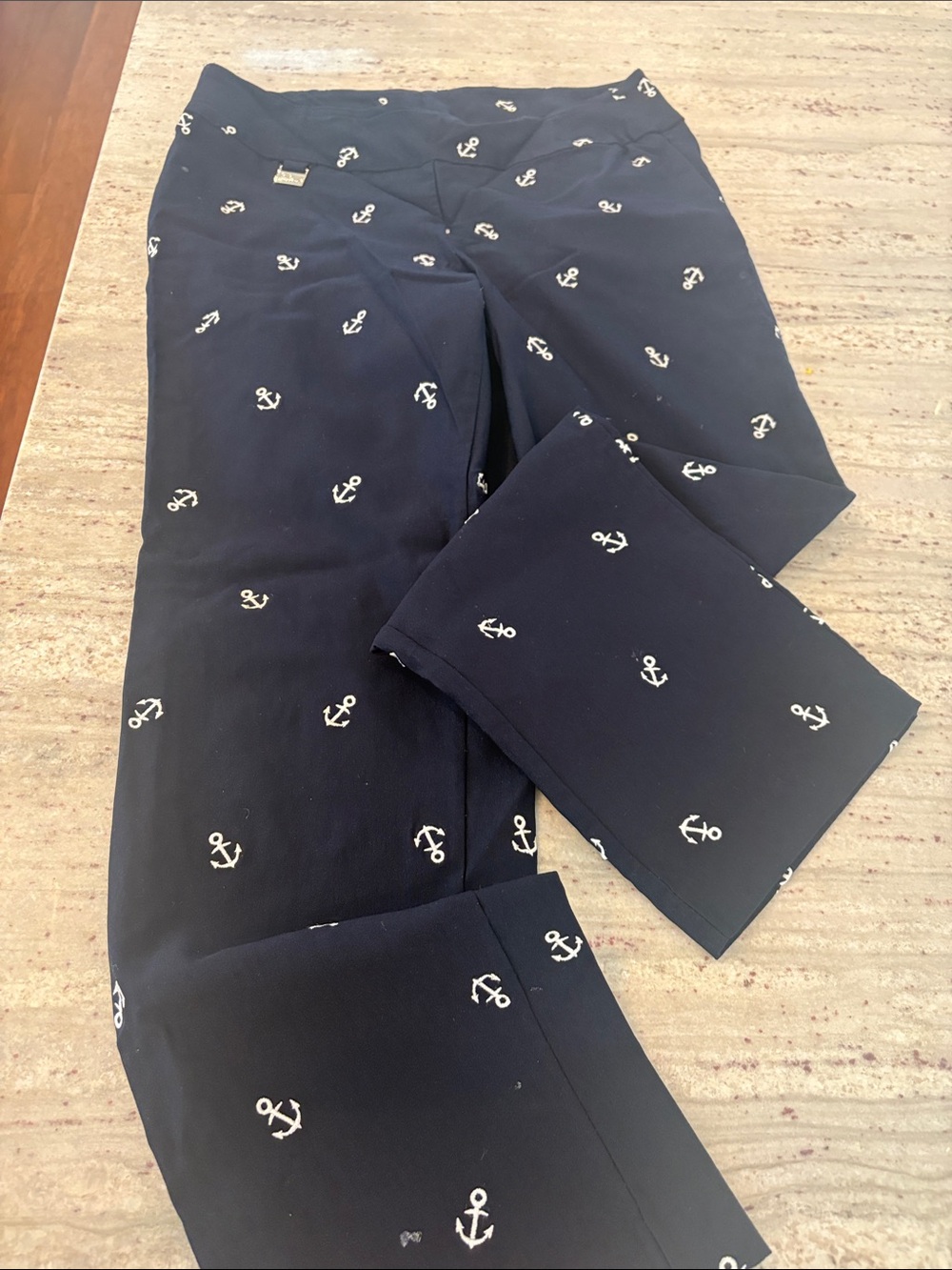 Womans Navy Anchor Print Leggings - Picture 4 of 5
